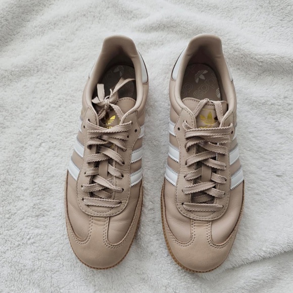 Adidas Samba OG Wonder Taupe EUC - Picture 3 of 4